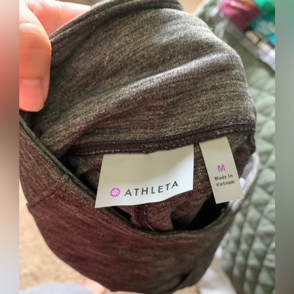 Grey Athleta Leggings, Size M - Picture 9 of 15